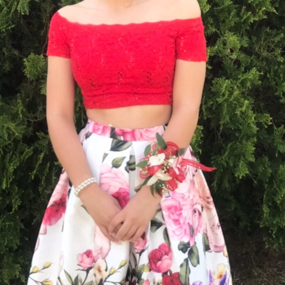 2 Piece/ Off the Shoulders/ Long Formal Dress